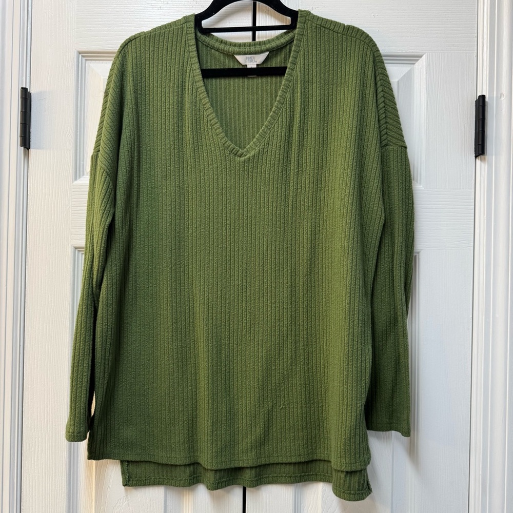 Ribbed tunic top